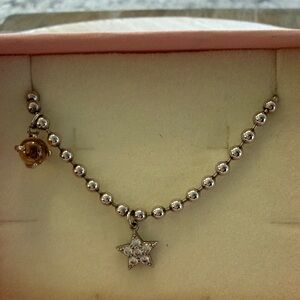 Elegant Silver Star Pendant Bracelet